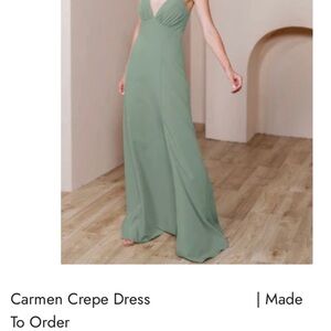 Revelry Carmen Crwpw Dress- Sage size 4